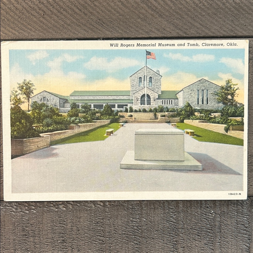 Vintage Will Rogers Memorial Postcard Claremore Oklahoma